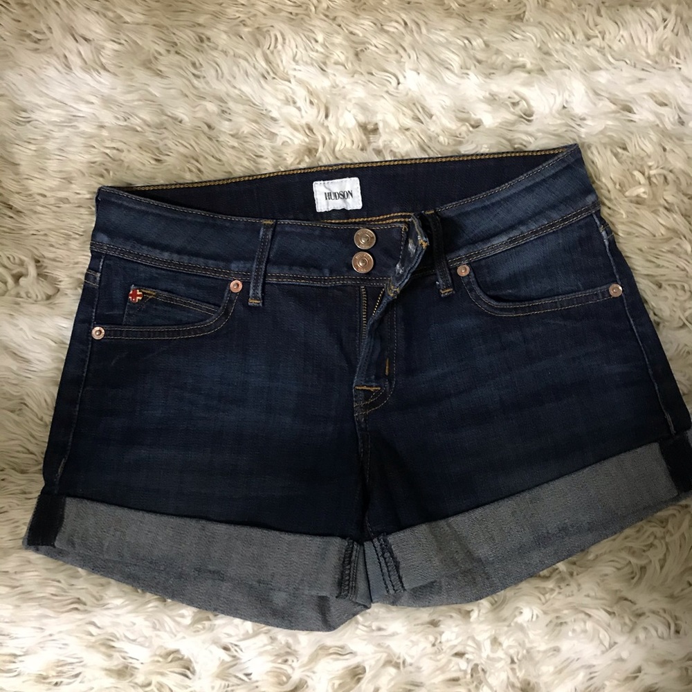 Hudson Croxley Mid Thigh Flap Pocket Jean Short